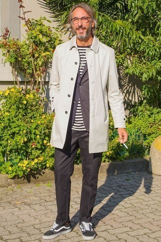 Как носить синий пиджак с черными брюками чинос