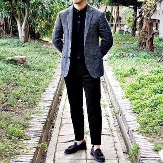 Как носить синий пиджак с черными брюками чинос