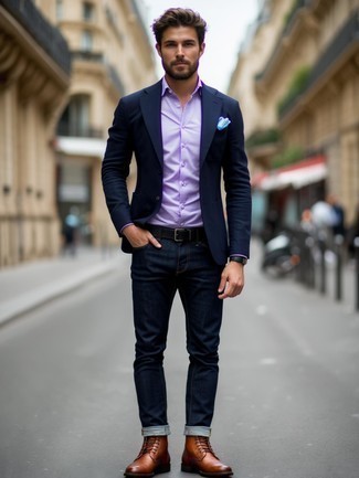 Какие повседневные ботинки носить с синим пиджаком мужчине