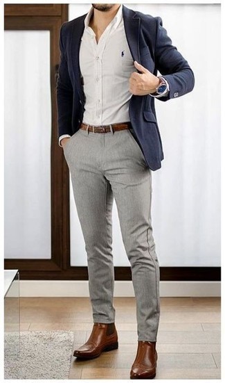 Какие ботинки челси носить с синим пиджаком мужчине