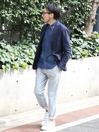 Как носить синий пиджак с серыми брюками чинос