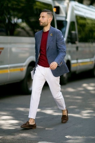 Какие лоферы с кисточками носить с синим пиджаком