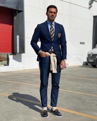 С чем носить синие топсайдеры