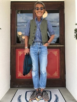 С чем носить синий портфель