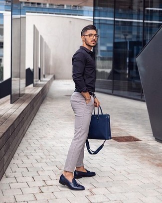 С чем носить синий портфель из плотной ткани