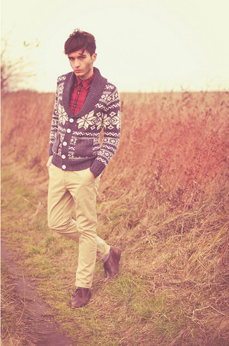 Какие туфли дерби носить с синим кардиганом