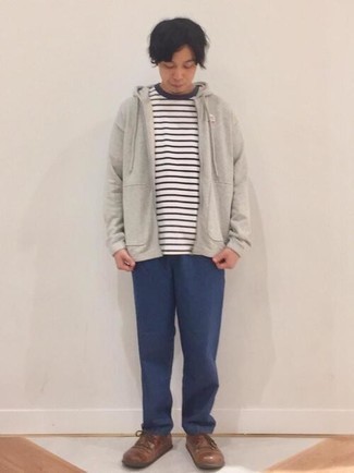 Какой худи носить с синими брюками чинос