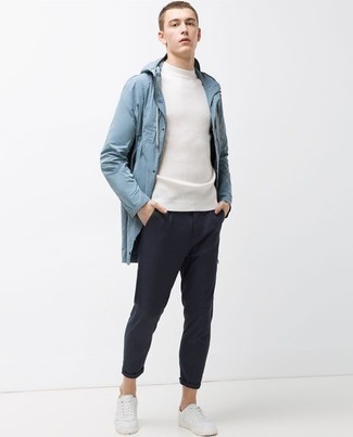 Какие дождевики носить с синими брюками чинос