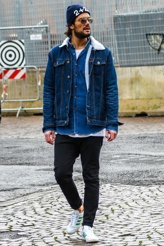 Какие джинсовые рубашки носить с синей джинсовой курткой мужчине