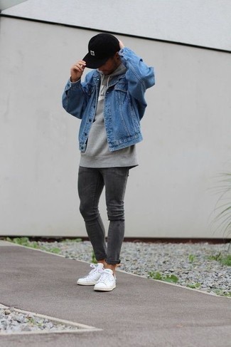 Как носить синюю джинсовую куртку с серыми джинсами мужчине