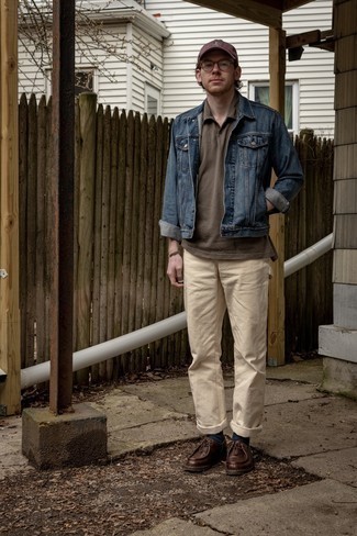 Какие футболки-поло носить с синей джинсовой курткой мужчине