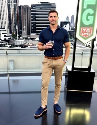 Какие брюки чинос носить с синими туфлями дерби