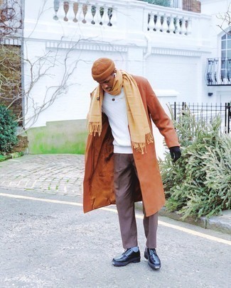 Какие брюки чинос носить с синими туфлями дерби