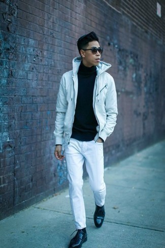 Какие джинсы носить с синими туфлями дерби