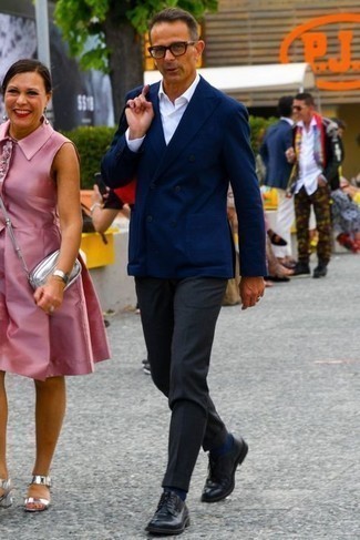 Какие туфли дерби носить с синим двубортным пиджаком