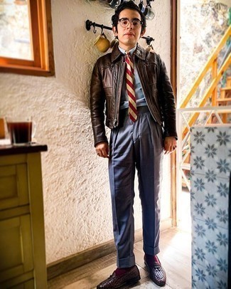 Какие лоферы носить с синими классическими брюками мужчине