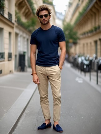 С чем носить синие туфли мужчине