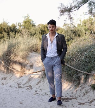 Какие брюки чинос носить с синими мокасинами