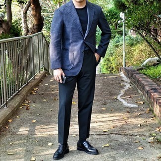 С чем носить синий пиджак в мелкую клетку мужчине