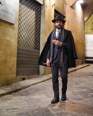 С чем носить синюю шляпу мужчине