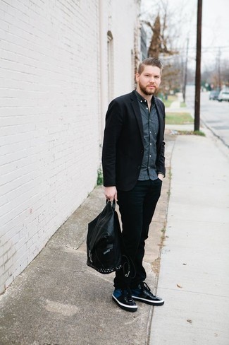 Какие пиджаки носить с синими высокими кедами мужчине