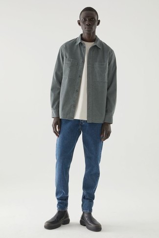 Какие ботинки челси носить с синими джинсами мужчине