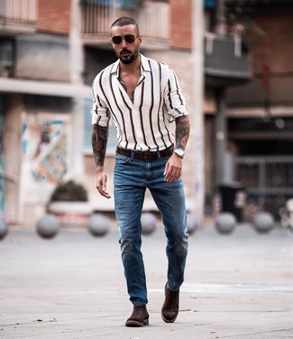 Какие ботинки челси носить с синими джинсами мужчине