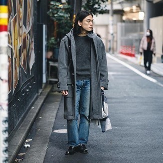 Какие лоферы носить с синими джинсами мужчине