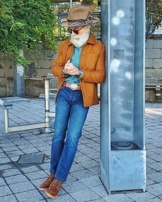 Какие куртки-рубашки носить с синими джинсами мужчине