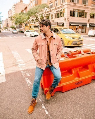 Какие куртки-рубашки носить с синими джинсами мужчине