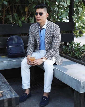 С чем носить синий кожаный рюкзак мужчине