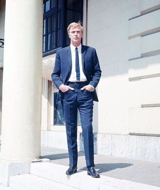 С чем носить синие кожаные ботинки мужчине