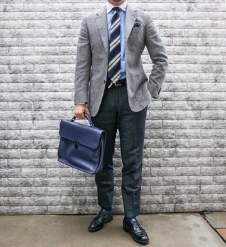 С чем носить синий кожаный портфель