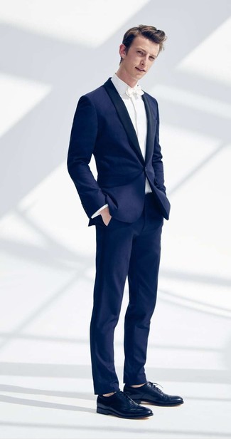 С чем носить синие кожаные оксфорды