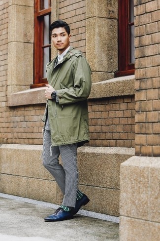 С чем носить синие кожаные оксфорды