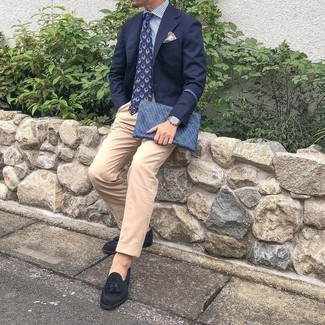 Какие пиджаки носить с синими лоферами мужчине