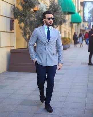 С чем носить синие монки