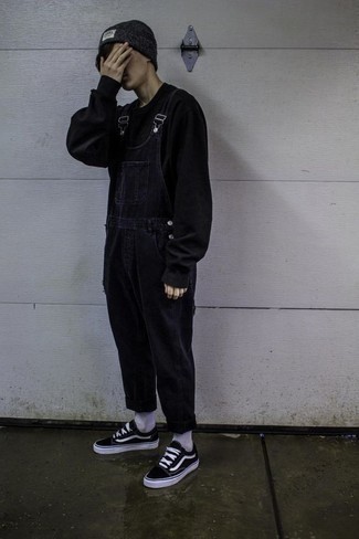 С чем носить синие комбинезон мужчине