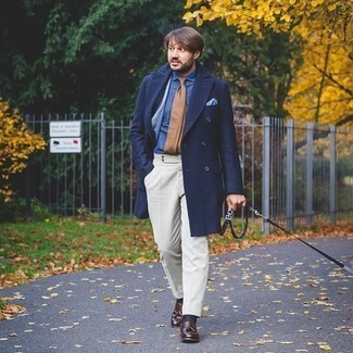 Какие пиджаки носить с синим длинным пальто