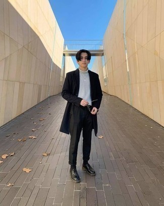 Какие туфли дерби носить с синим длинным пальто