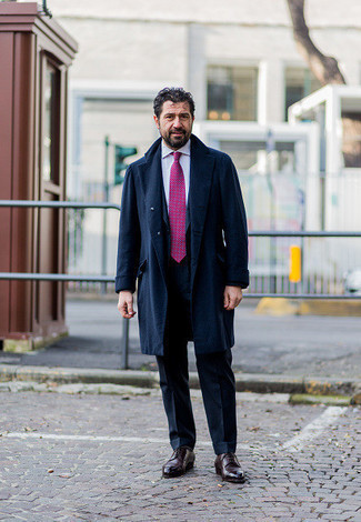 Какие туфли дерби носить с синим длинным пальто