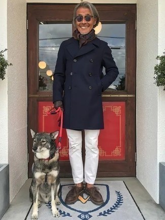 Какие ботинки дезерты носить с синим длинным пальто