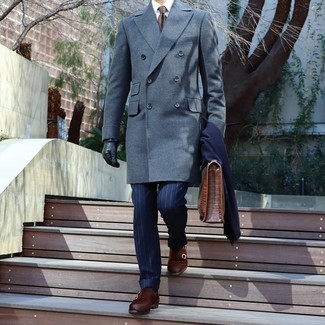 Какие монки с двумя ремешками носить с синим длинным пальто