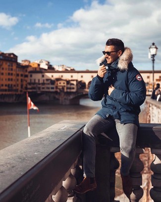 С чем носить синюю парку мужчине