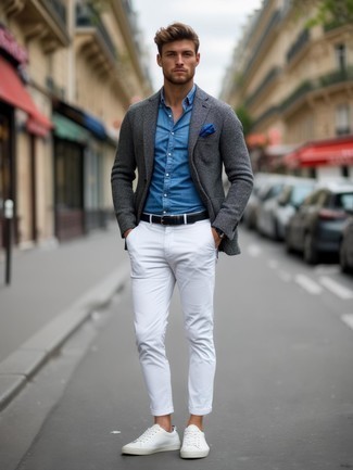 С чем носить синий нагрудный платок