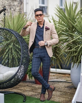 С чем носить синие носки в горошек мужчине