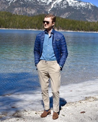 С чем носить синий стеганый пиджак мужчине
