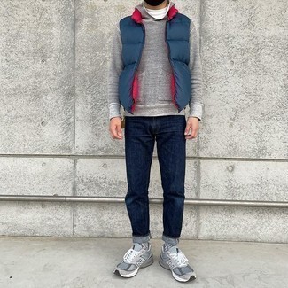 С чем носить синюю стеганую куртку мужчине