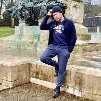 С чем носить синий кардиган с отложным воротником мужчине