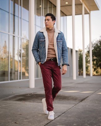 С чем носить синюю короткую дубленку мужчине